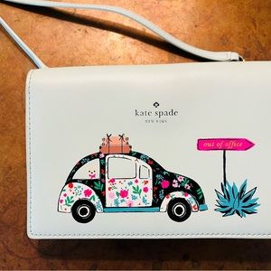 Kate Spade Crossbody wallet
